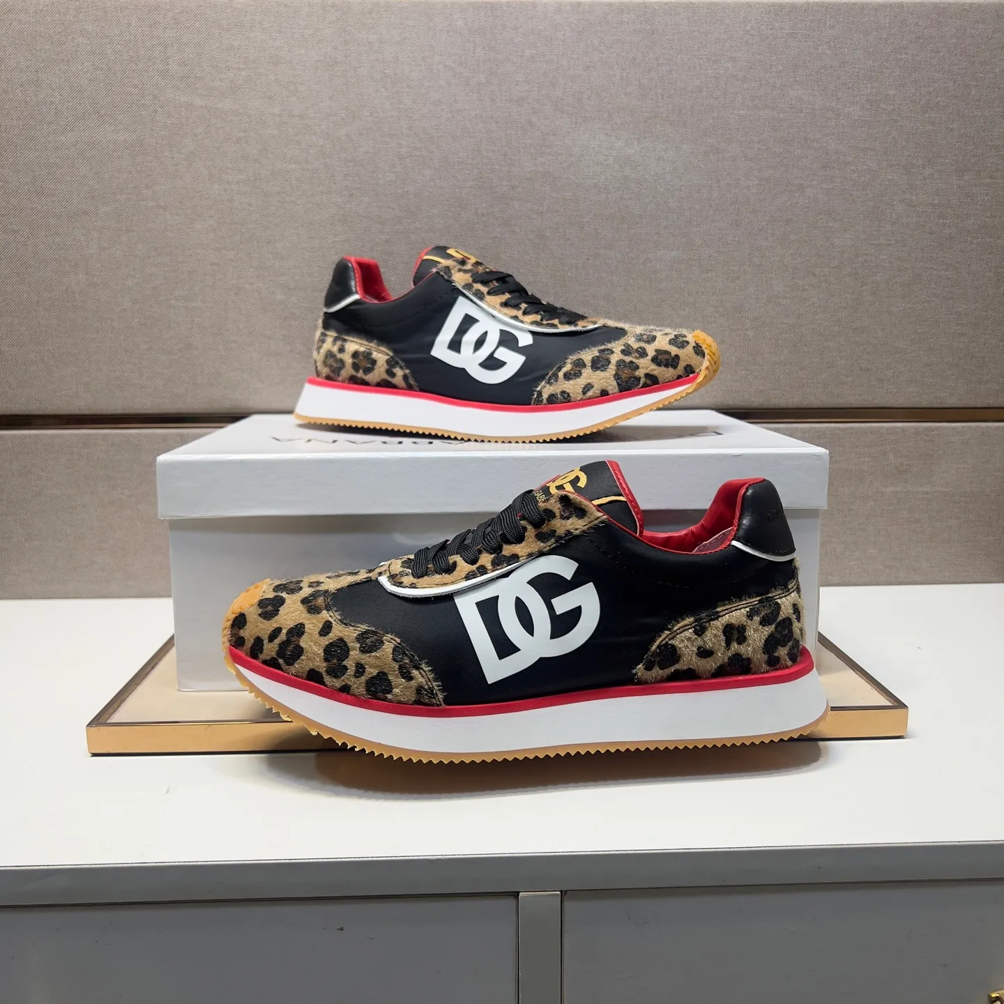 Men's men's shoes 💰pp462 [DG～] Men's casual shoes 2025z cabinet sales simultaneously 🔶Size: 38-44#️⃣ 🔷1 color🔜The upper is made of multi-material splicing➕Genuine leather lining, comfortable and breathable, sole: original comfortable, wear-resistant and non-slip outsole, ⚠️Real thing📱Photographed🎬The real thing is better📢📢📢